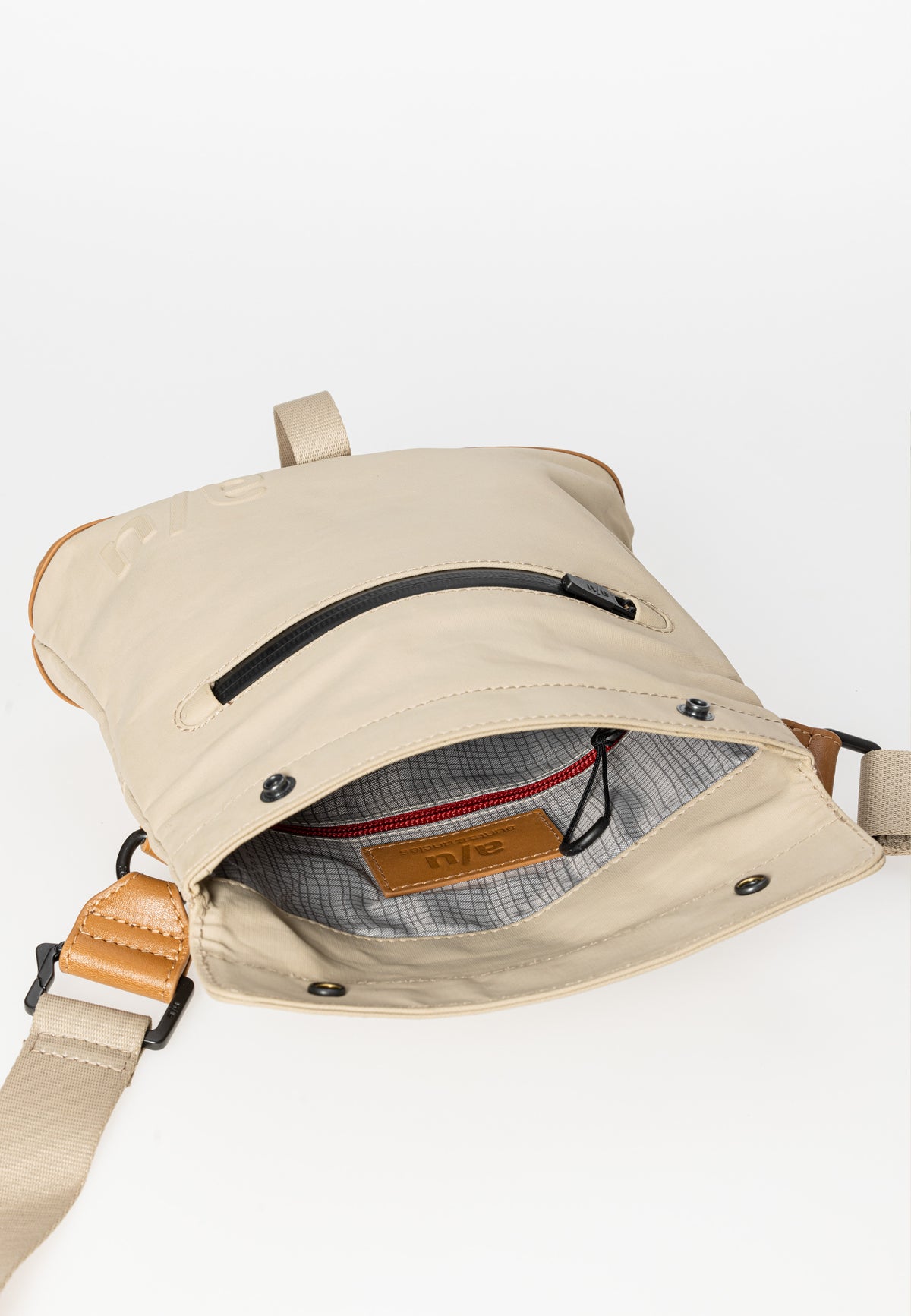 Tsu Bauchtasche Japan nomad | Bildmaterial bereitgestellt von SHOES.PLEASE.