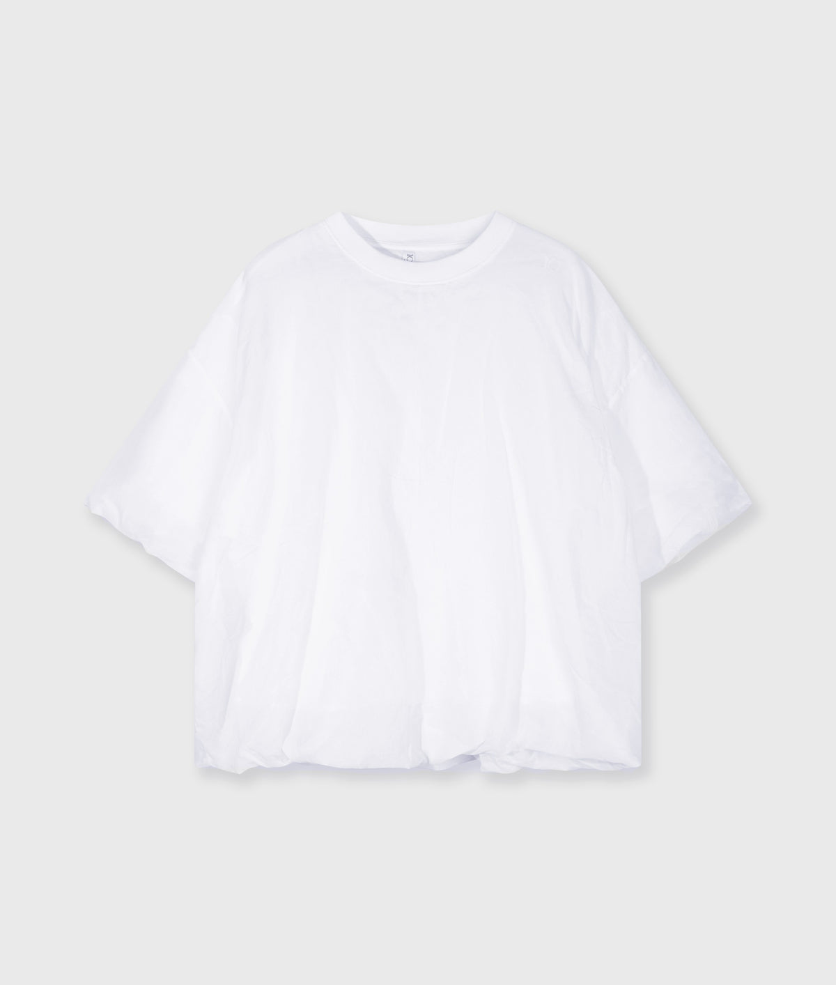 balloon blouse white | Bildmaterial bereitgestellt von SHOES.PLEASE.