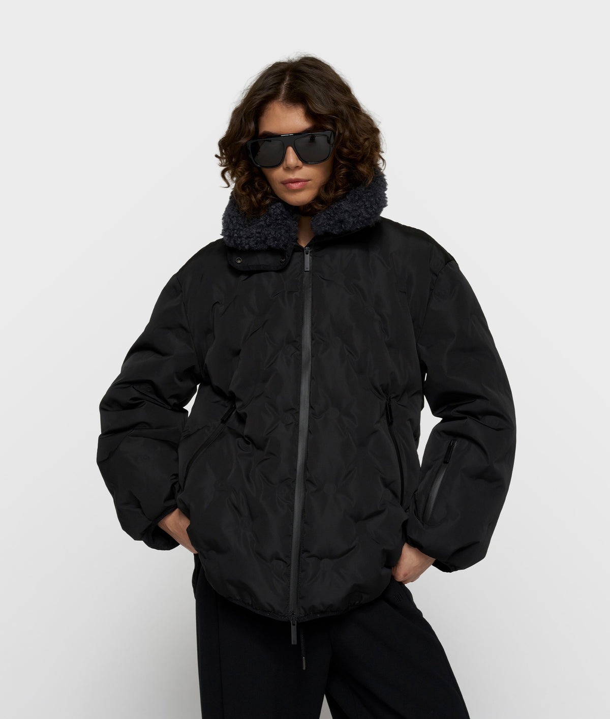 the darling coat black | Bildmaterial bereitgestellt von SHOES.PLEASE.