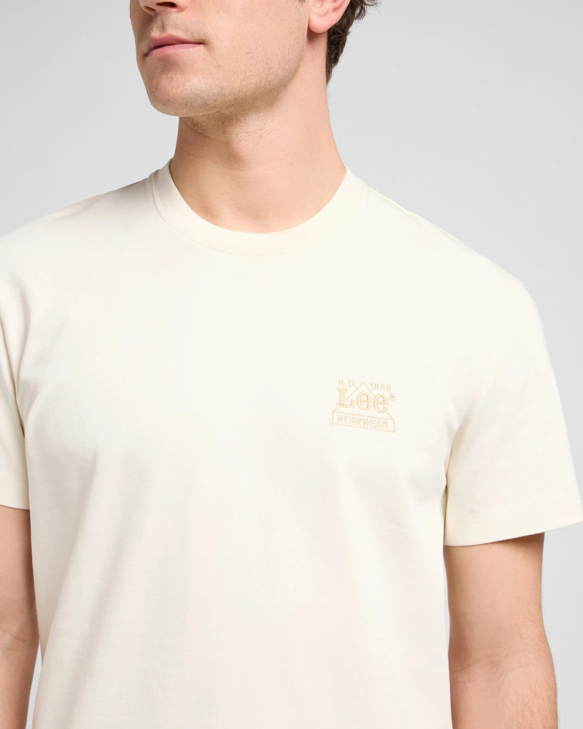 WW ESSENTIAL TEE ecru | Bildmaterial bereitgestellt von SHOES.PLEASE.