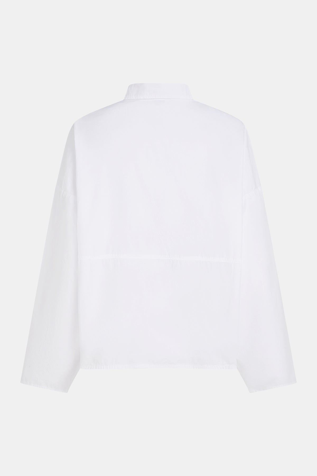 Blouse white | Bildmaterial bereitgestellt von SHOES.PLEASE.