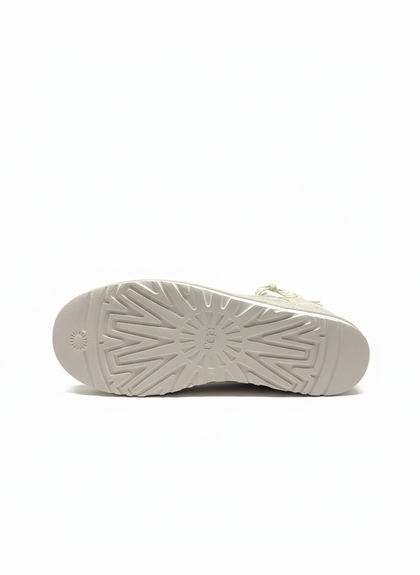 M Minimel jasmine | Bildmaterial bereitgestellt von SHOES.PLEASE.