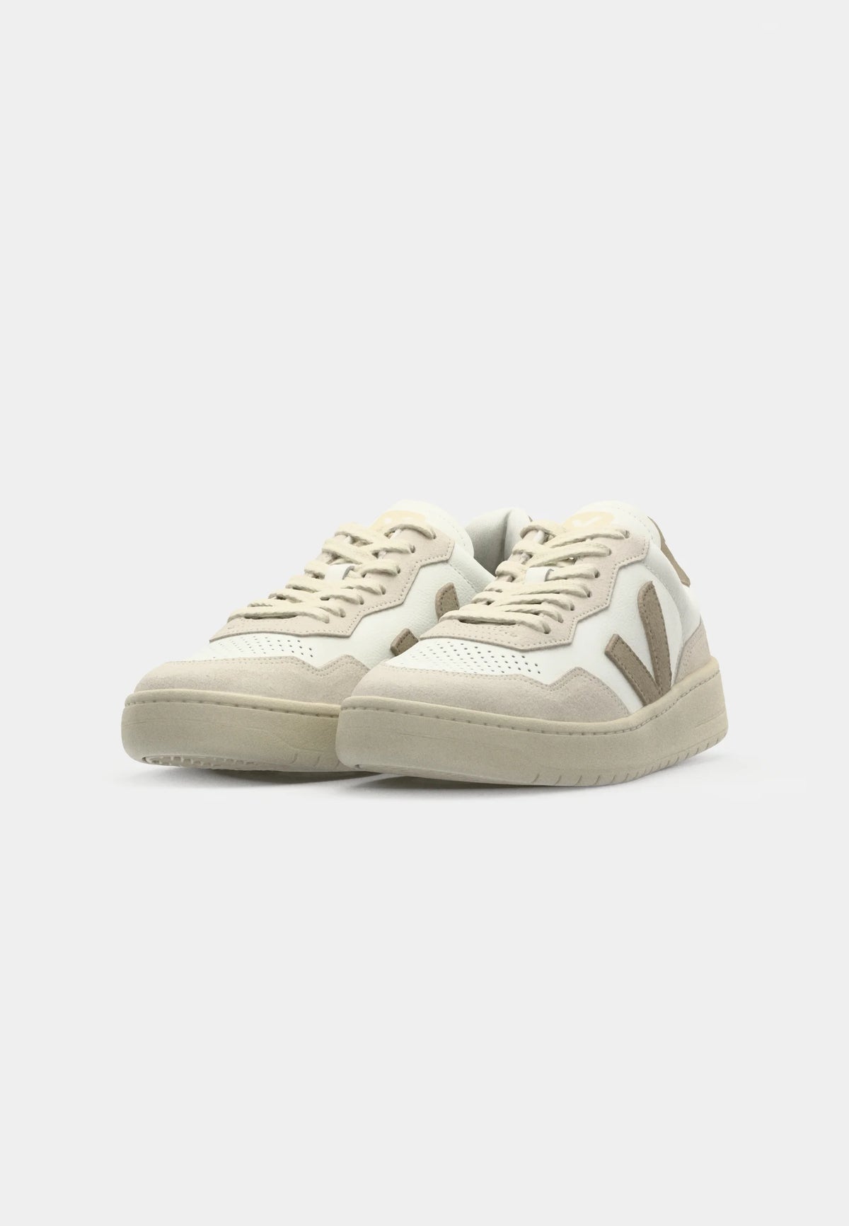 V-90 O.T. LEATHER WHITE taupe | Bildmaterial bereitgestellt von SHOES.PLEASE.
