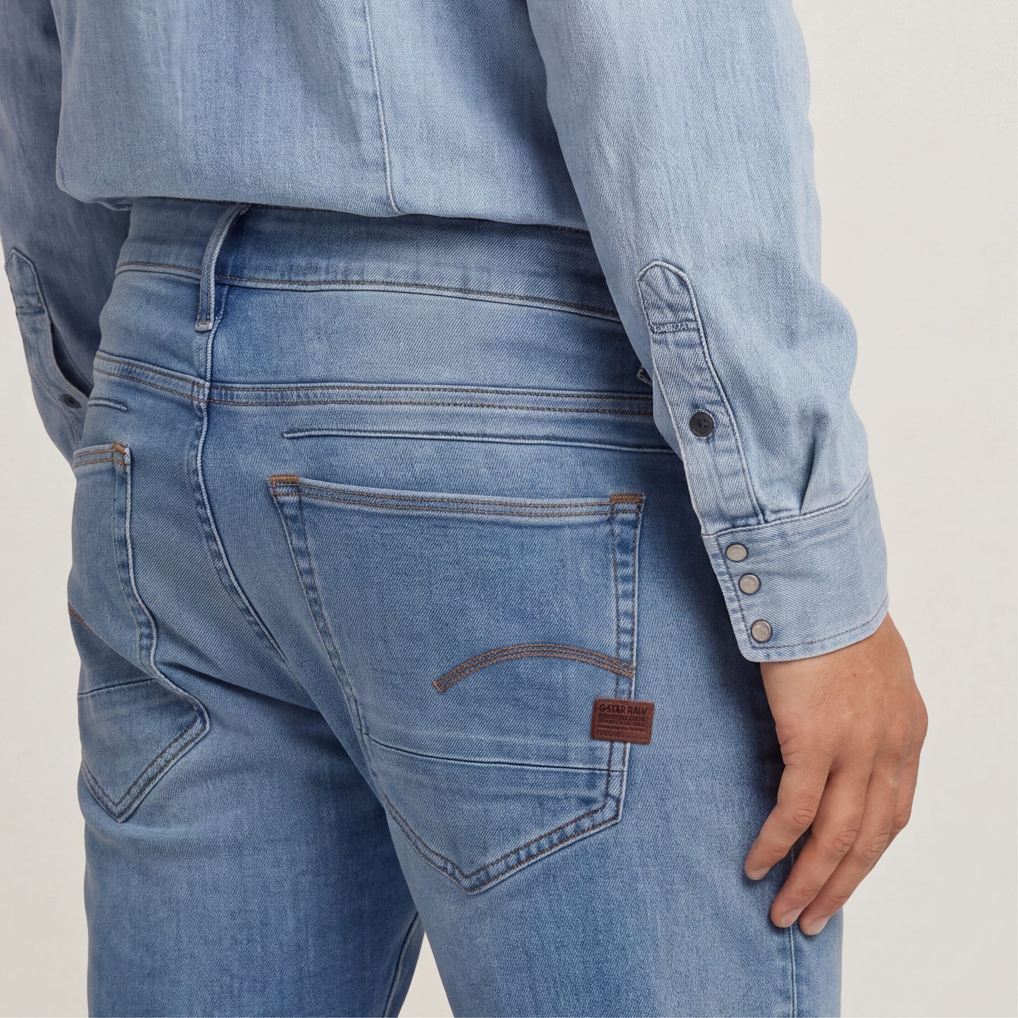 D-Staq 5-pkt Slim lt indigo aged | Bildmaterial bereitgestellt von SHOES.PLEASE.