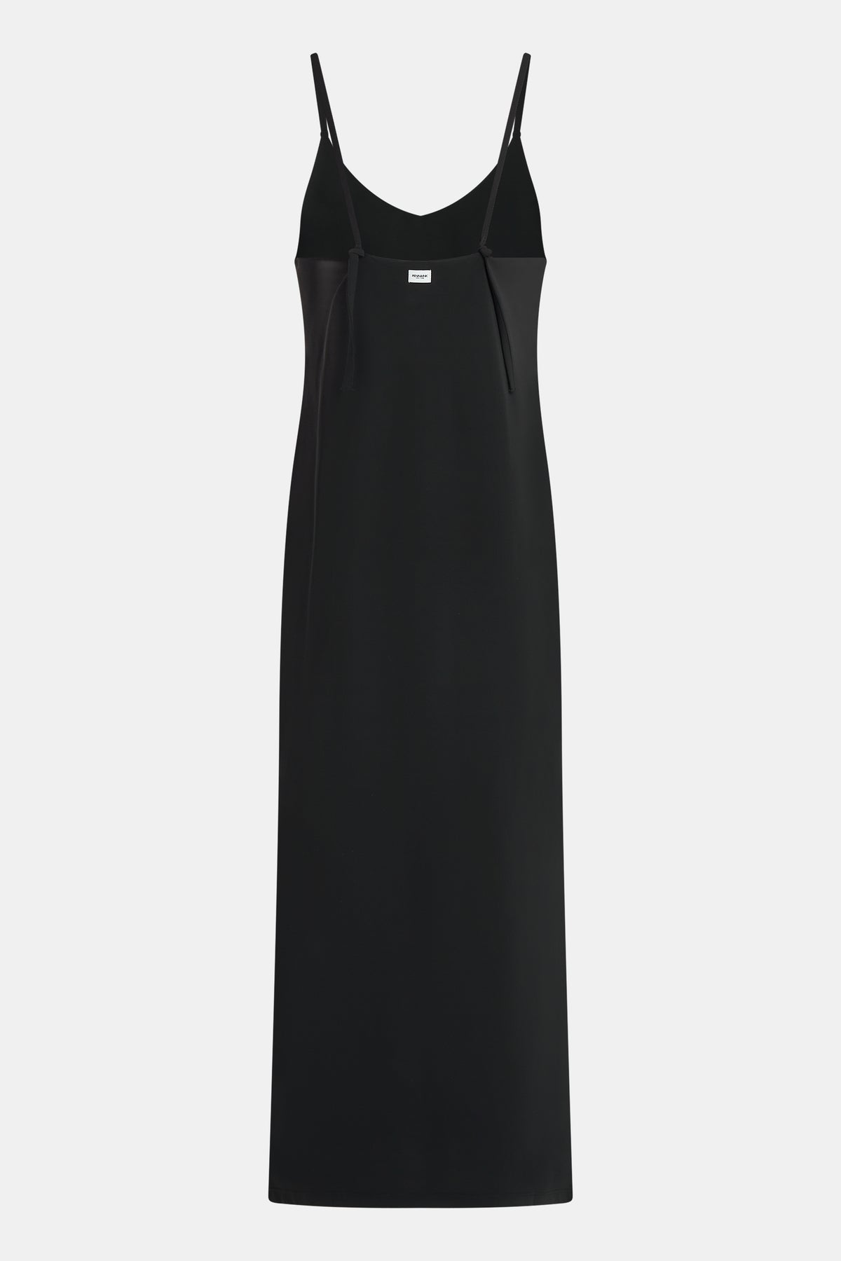 Dress black | Bildmaterial bereitgestellt von SHOES.PLEASE.