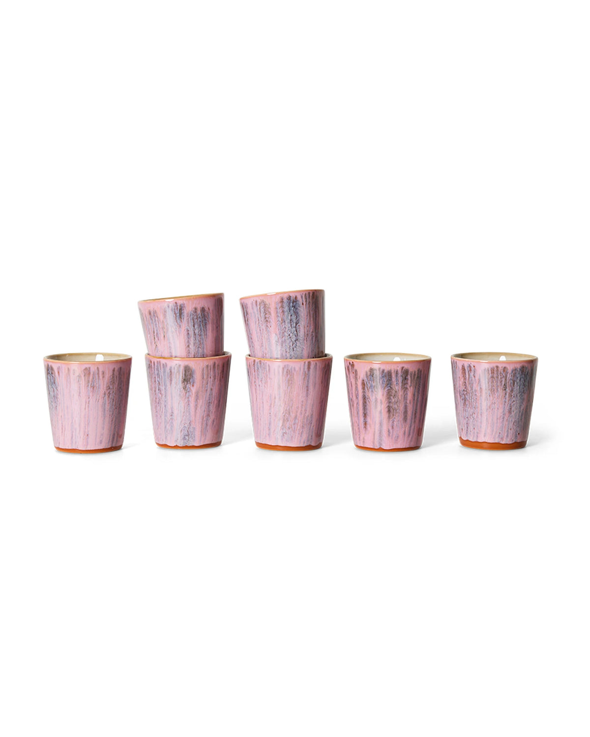 70s ceramics: coffee mug, rhubarb pink | Bildmaterial bereitgestellt von SHOES.PLEASE.