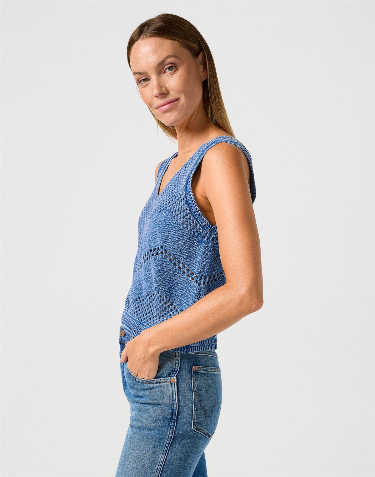 SWEATER TANK CYANEUS blue | Bildmaterial bereitgestellt von SHOES.PLEASE.