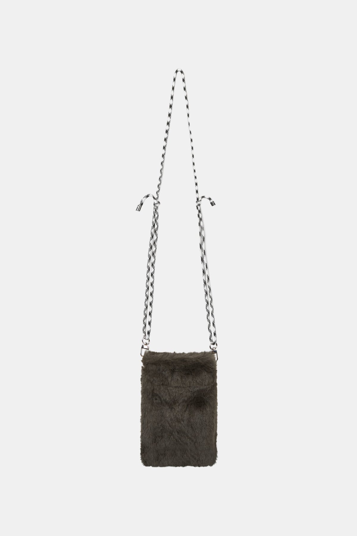Bag tabac | Bildmaterial bereitgestellt von SHOES.PLEASE.