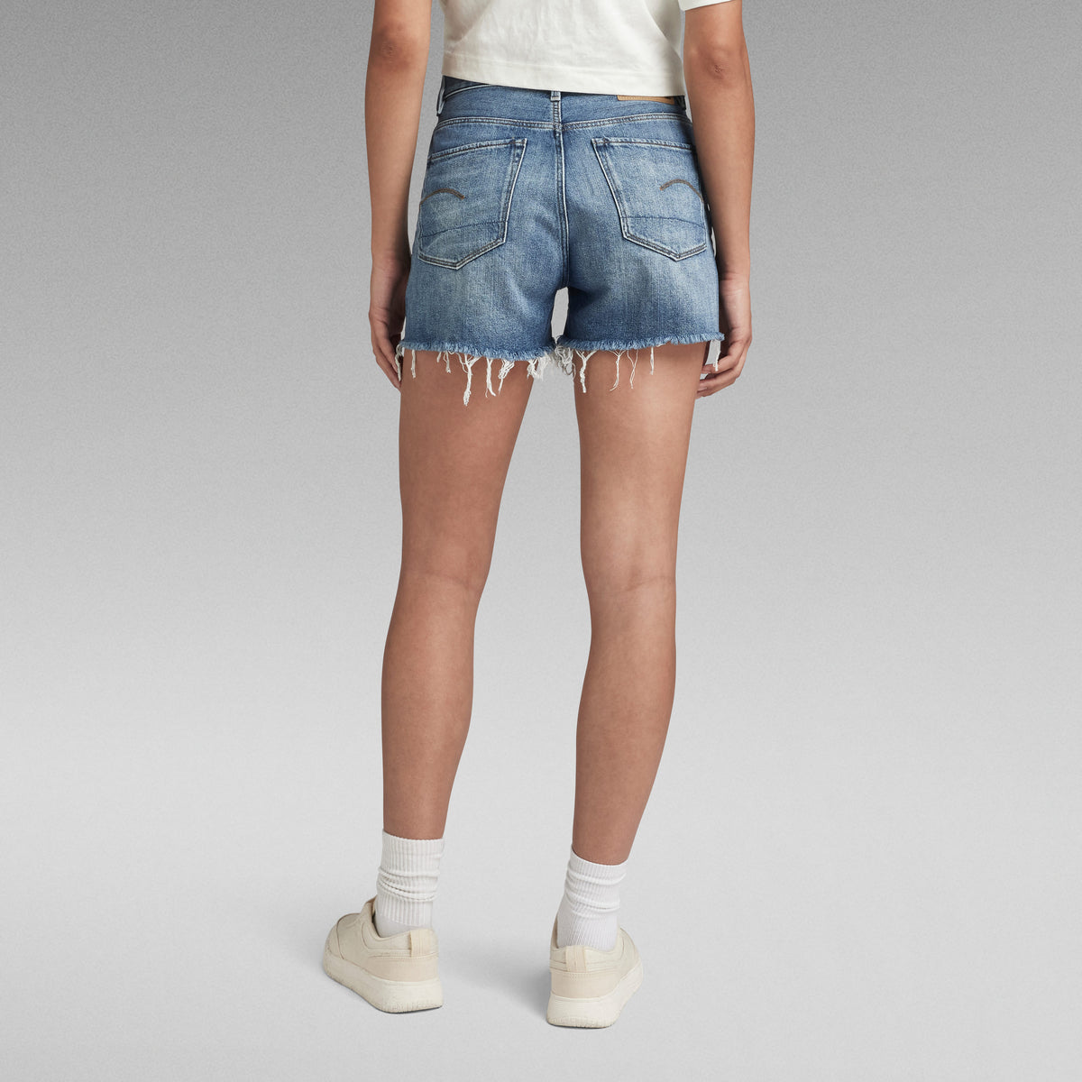 3301 RP Short Wmn medium aged | Bildmaterial bereitgestellt von SHOES.PLEASE.