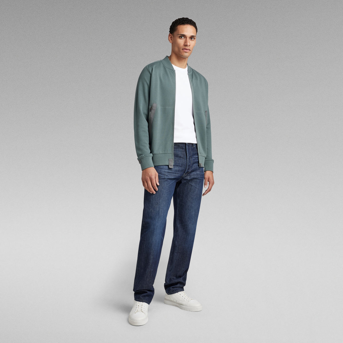 BOMBER JKT SW grey moss | Bildmaterial bereitgestellt von SHOES.PLEASE.