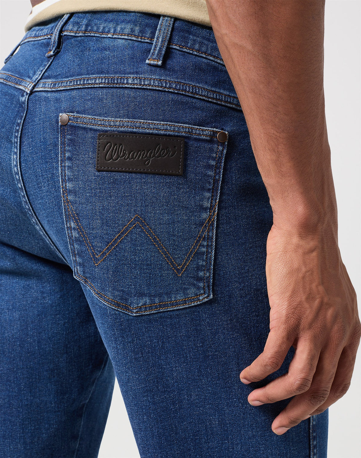 COLTON_SHORTS HARVEY medium denim | Bildmaterial bereitgestellt von SHOES.PLEASE.