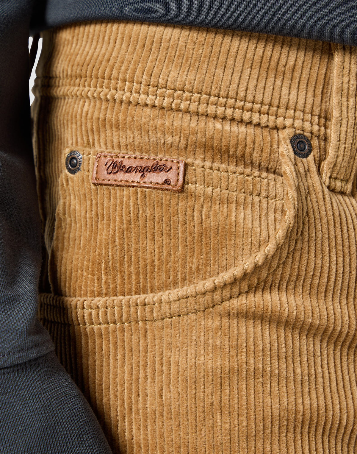 TEXAS TIGERS_EYE camel | Bildmaterial bereitgestellt von SHOES.PLEASE.