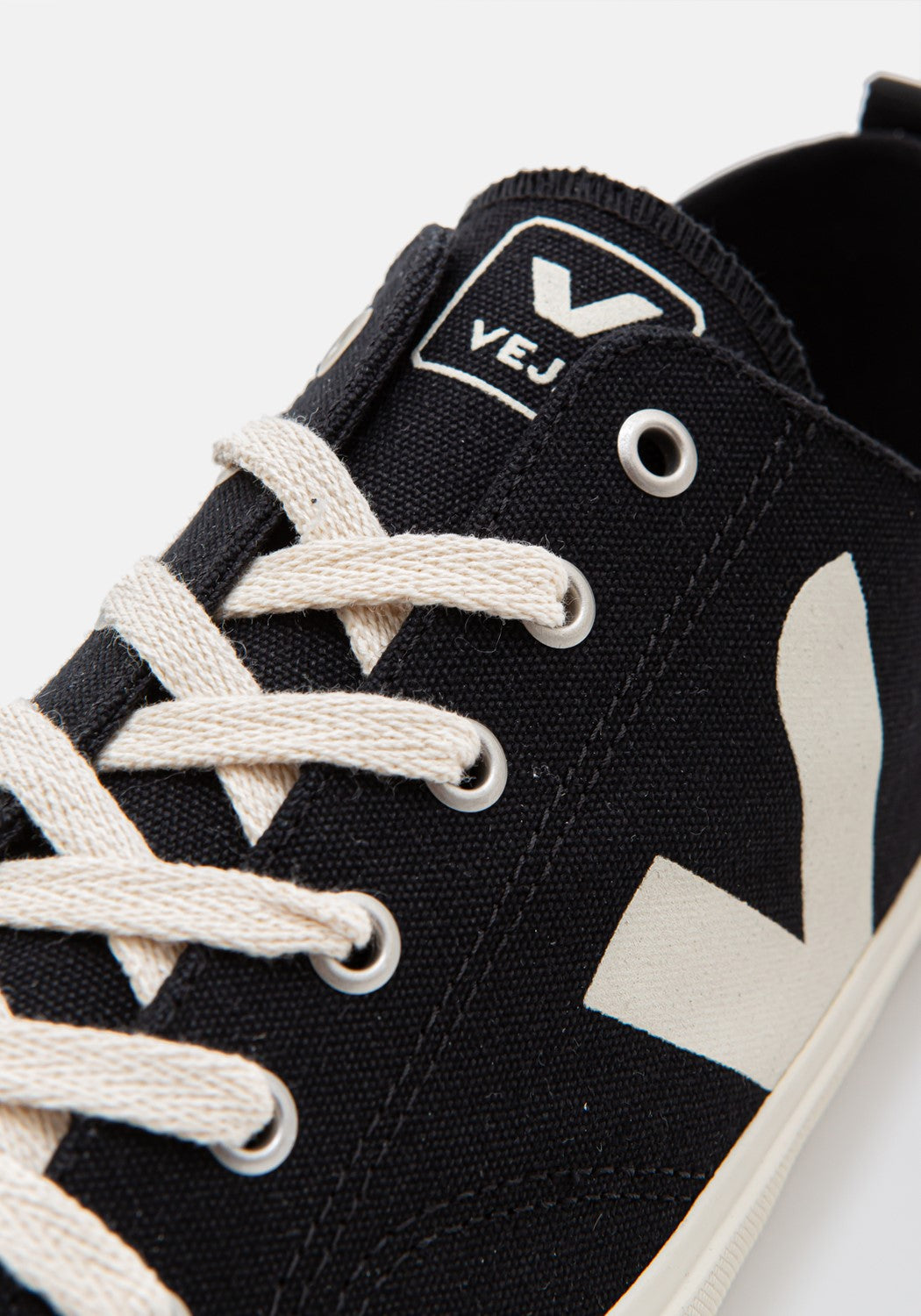 Nova Canvas black pierre | Bildmaterial bereitgestellt von SHOES.PLEASE.