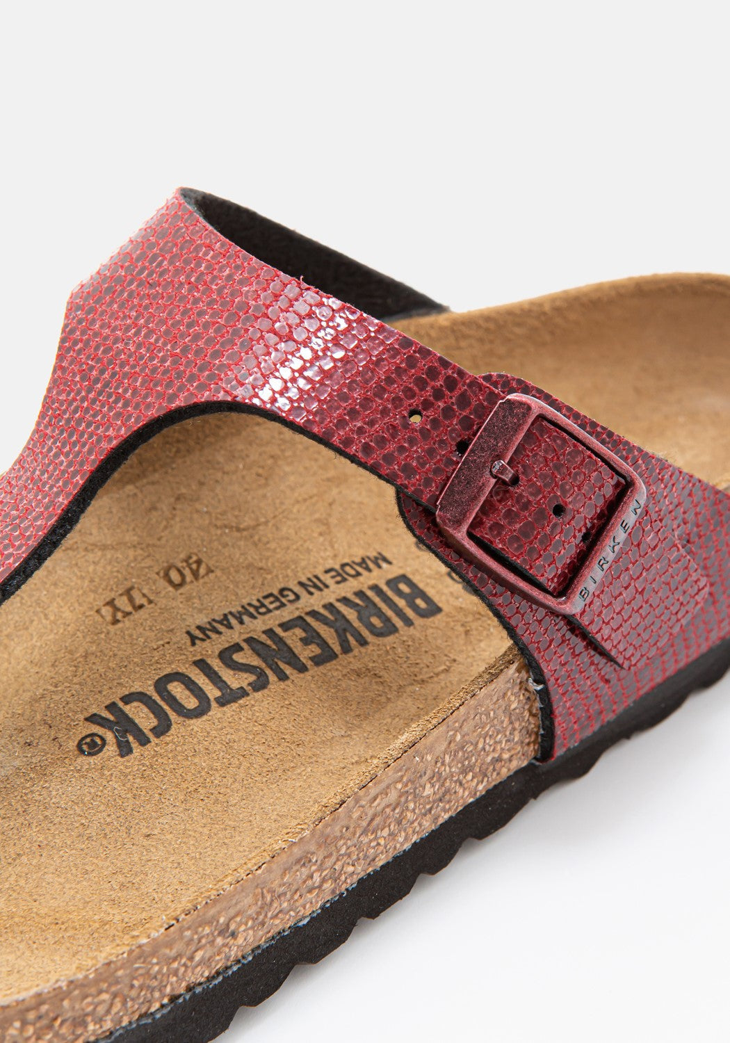 Gizeh BF Magical metallic maroon | Bildmaterial bereitgestellt von SHOES.PLEASE.