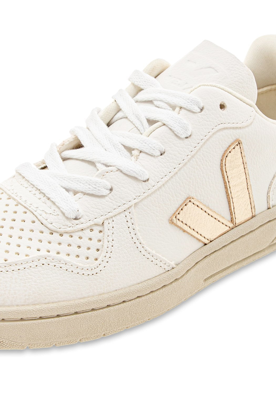 V-10 Chfree Extra-White_Platine | Bildmaterial bereitgestellt von SHOES.PLEASE.