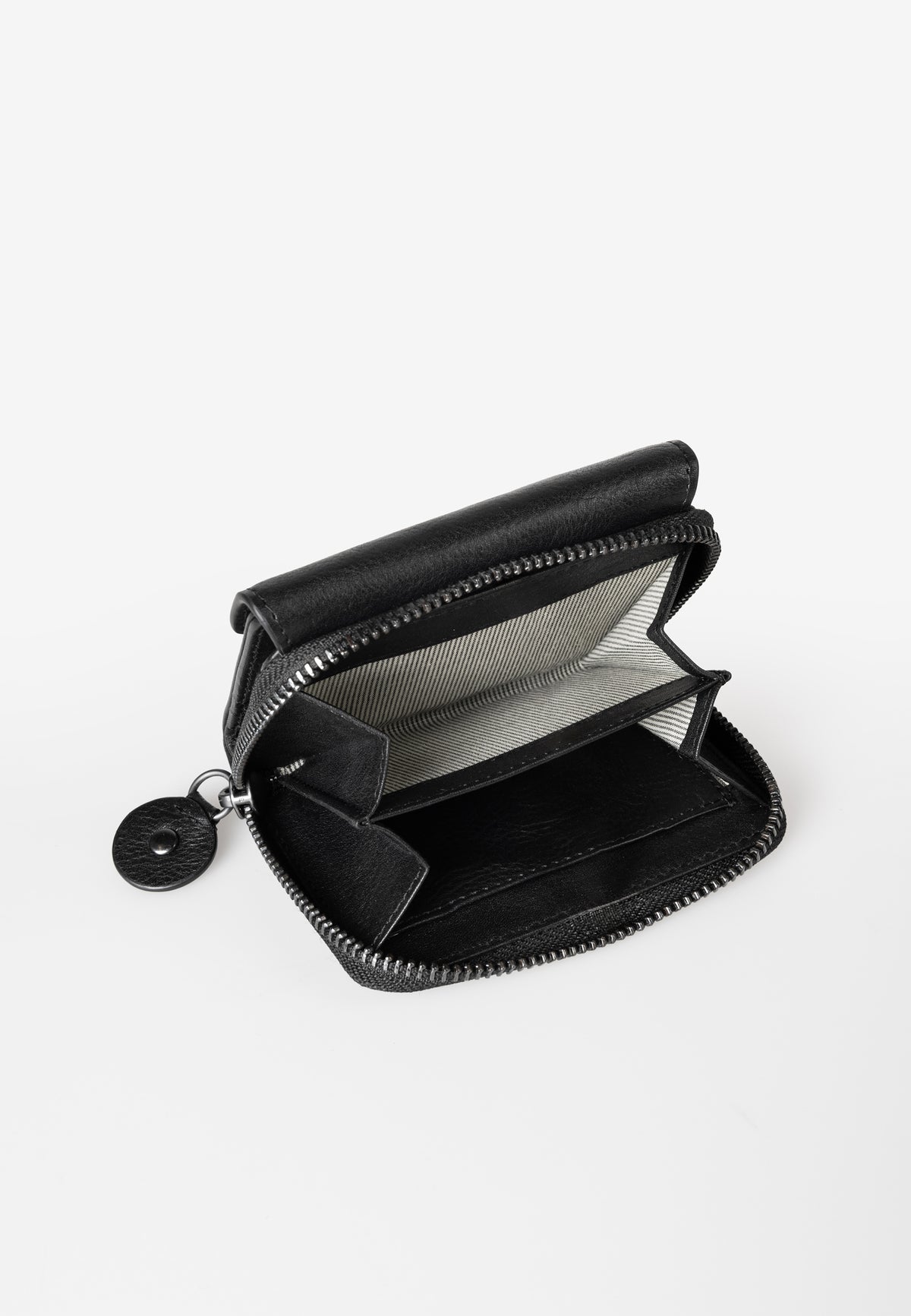 Judy RV-Börse Grandma's Luxury Club black smoke | Bildmaterial bereitgestellt von SHOES.PLEASE.