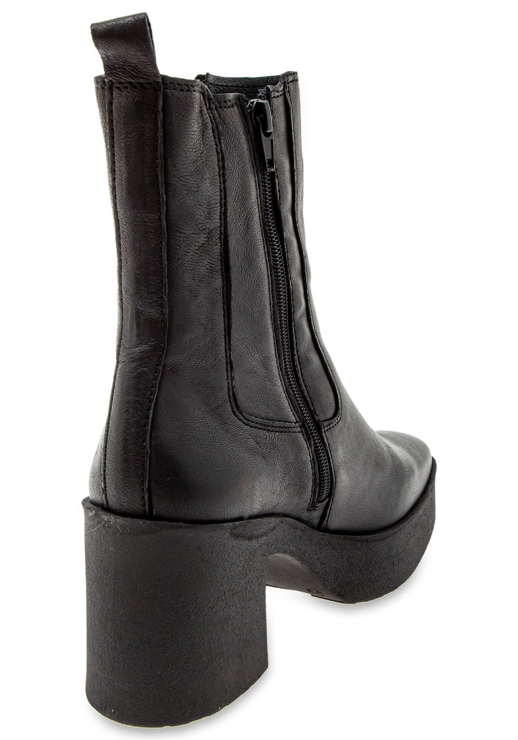 Wei 1 black | Bildmaterial bereitgestellt von SHOES.PLEASE.