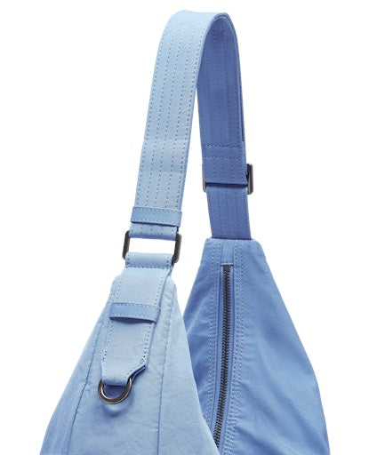 Moon Hobo M royal blue | Bildmaterial bereitgestellt von SHOES.PLEASE.