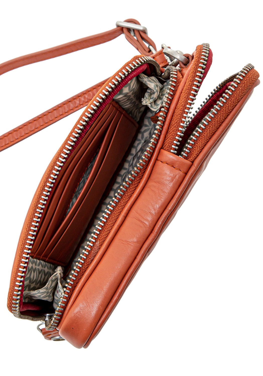 Prune Phone bag ginger biscuit | Bildmaterial bereitgestellt von SHOES.PLEASE.