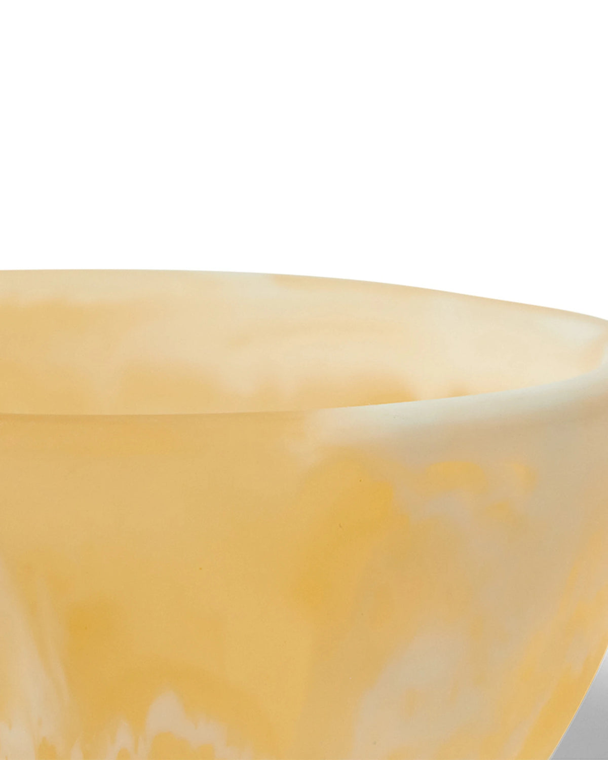 Patio bowl soft yellow | Bildmaterial bereitgestellt von SHOES.PLEASE.