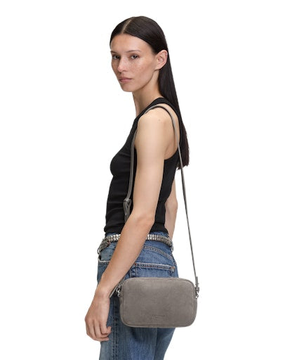 Crossbody neutral grey | Bildmaterial bereitgestellt von SHOES.PLEASE.