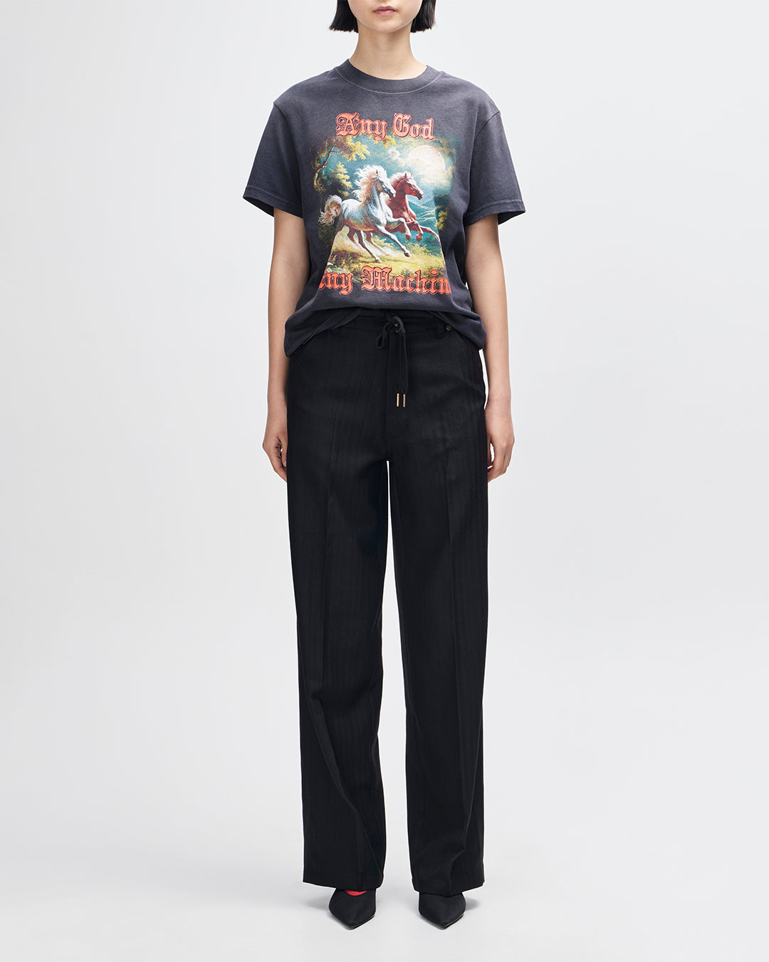 Horseplay Tee black beauty | Bildmaterial bereitgestellt von SHOES.PLEASE.