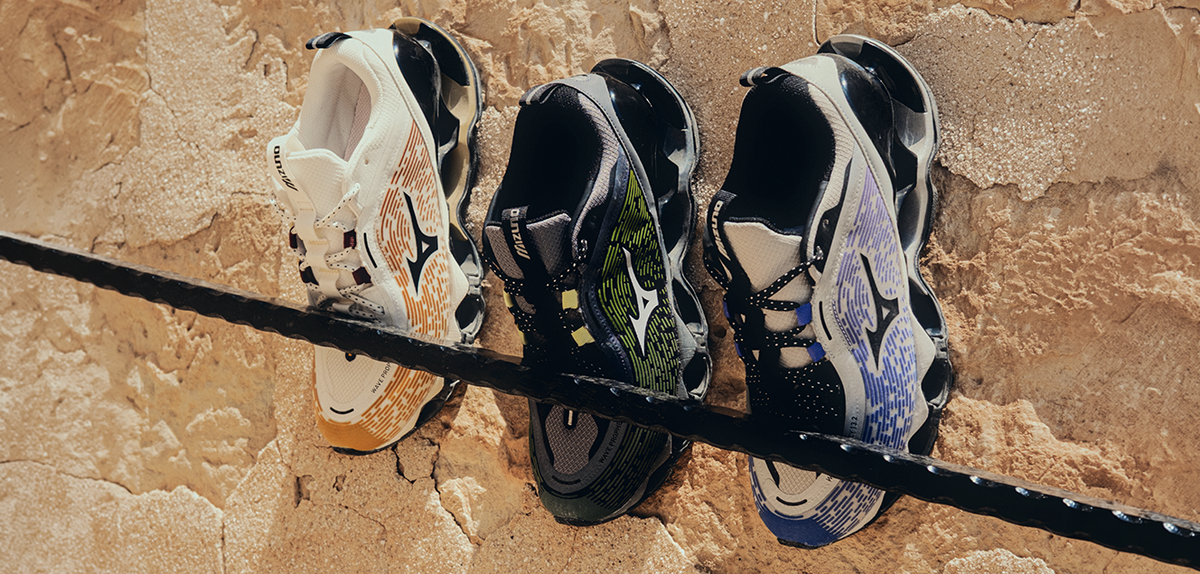 Mizuno| Bildmaterial bereitgestellt von SHOES.PLEASE.