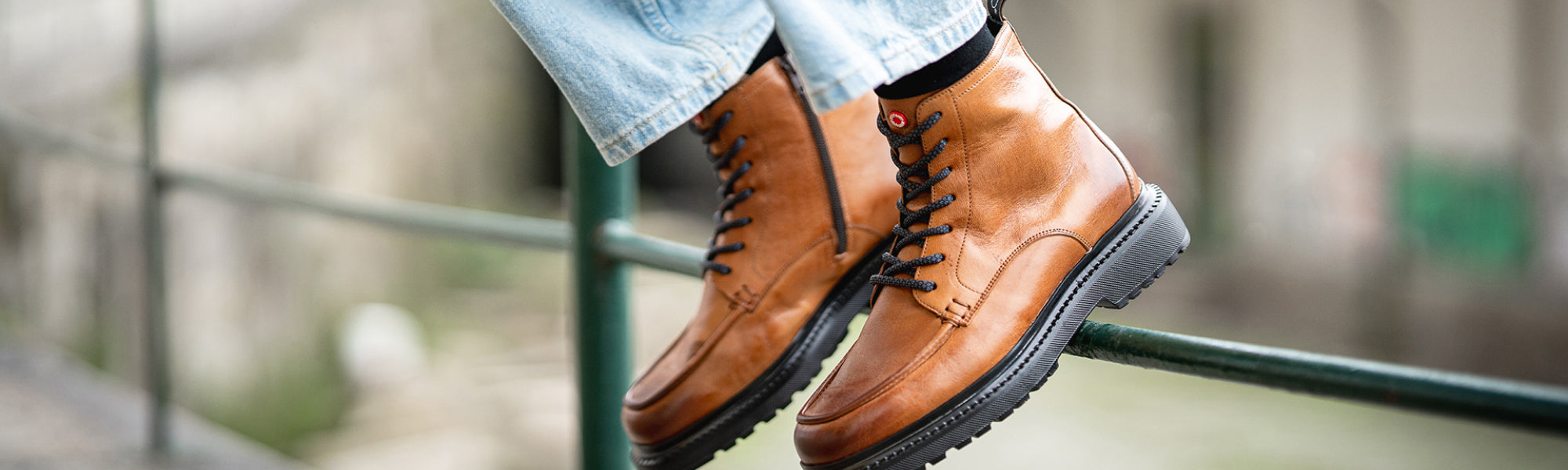 Bildmaterial bereitgestellt von SHOES.PLEASE.