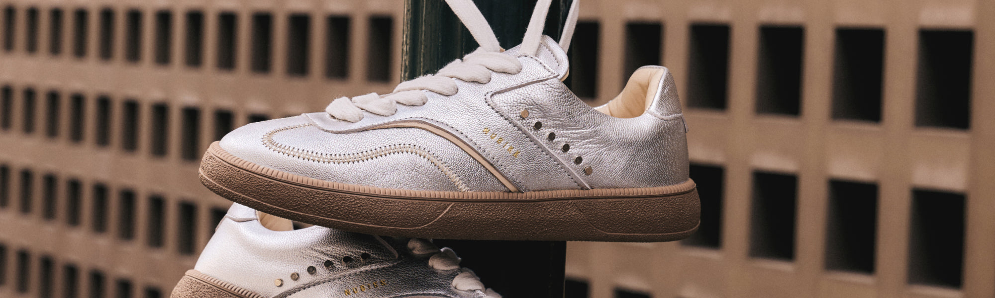 Bildmaterial bereitgestellt von SHOES.PLEASE.