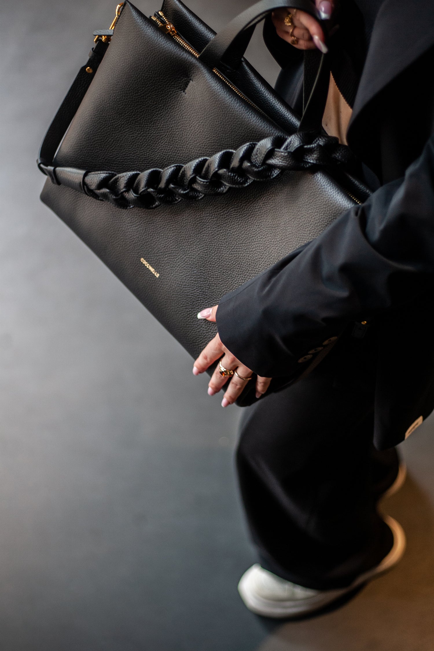 Alle Damentaschen| Bildmaterial bereitgestellt von SHOES.PLEASE.