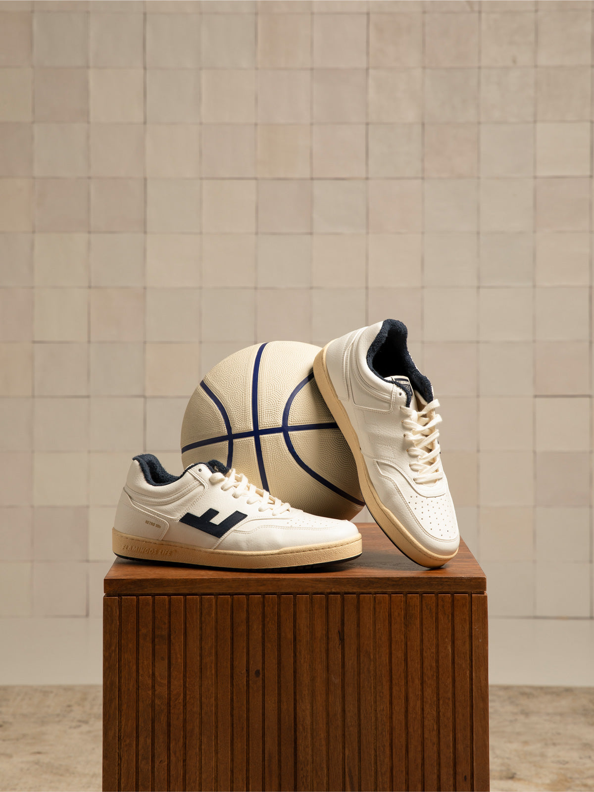 Alle Herrenschuhe| Bildmaterial bereitgestellt von SHOES.PLEASE.