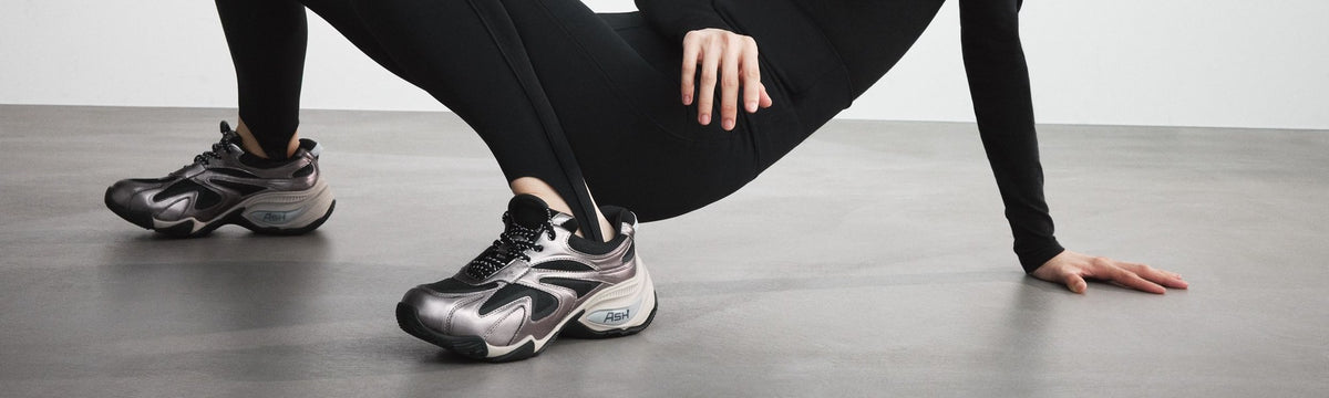 Ash| Bildmaterial bereitgestellt von SHOES.PLEASE.