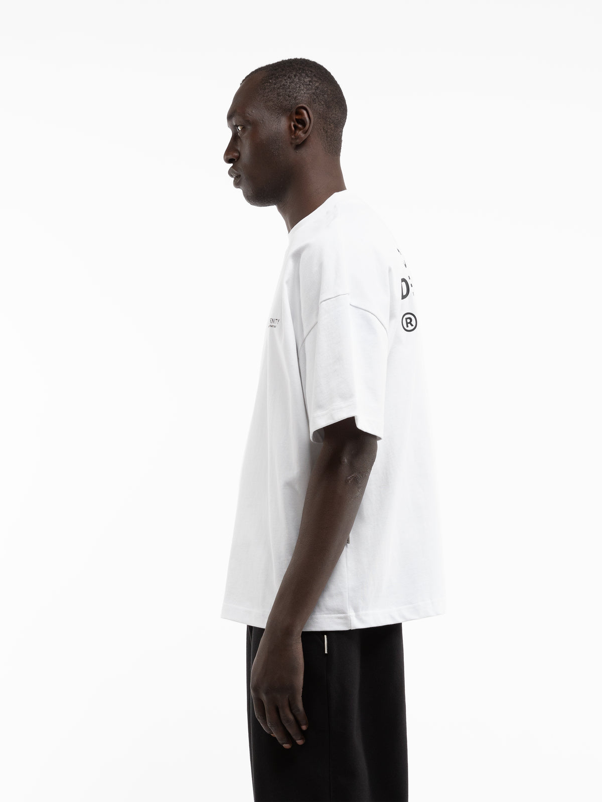 Creative Dept T-Shirt white | Bildmaterial bereitgestellt von SHOES.PLEASE.