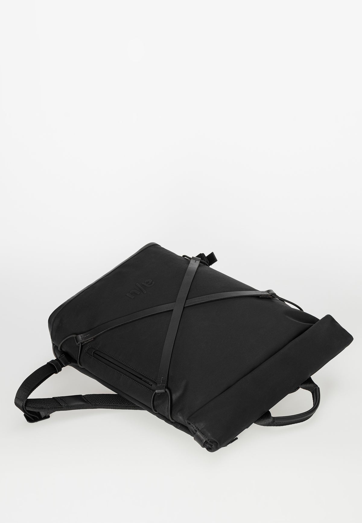 Osaka Rucksack 15" black | Bildmaterial bereitgestellt von SHOES.PLEASE.