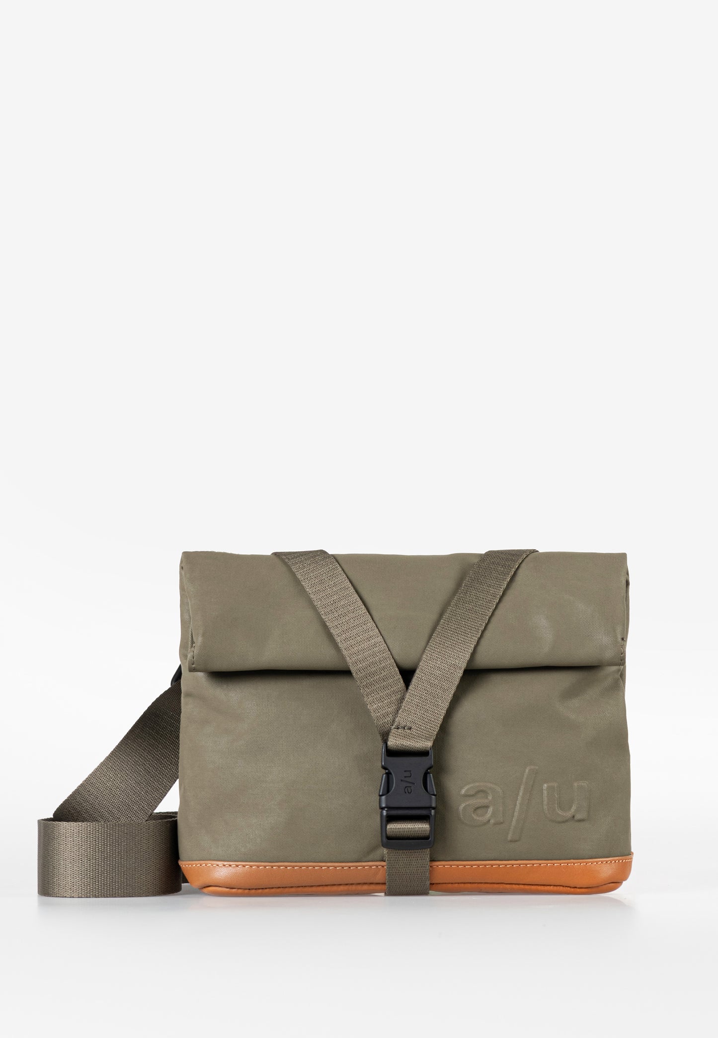 Tsu Gürteltasche Japan fallen rock | Bildmaterial bereitgestellt von SHOES.PLEASE.