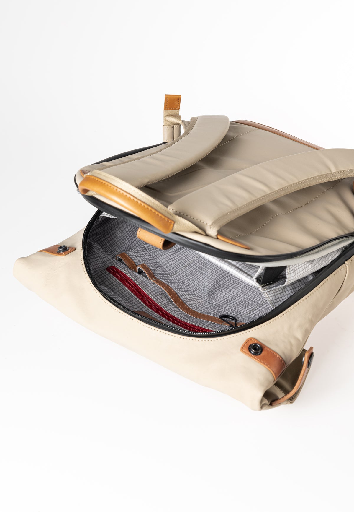 Wakayama Rucksack dust | Bildmaterial bereitgestellt von SHOES.PLEASE.