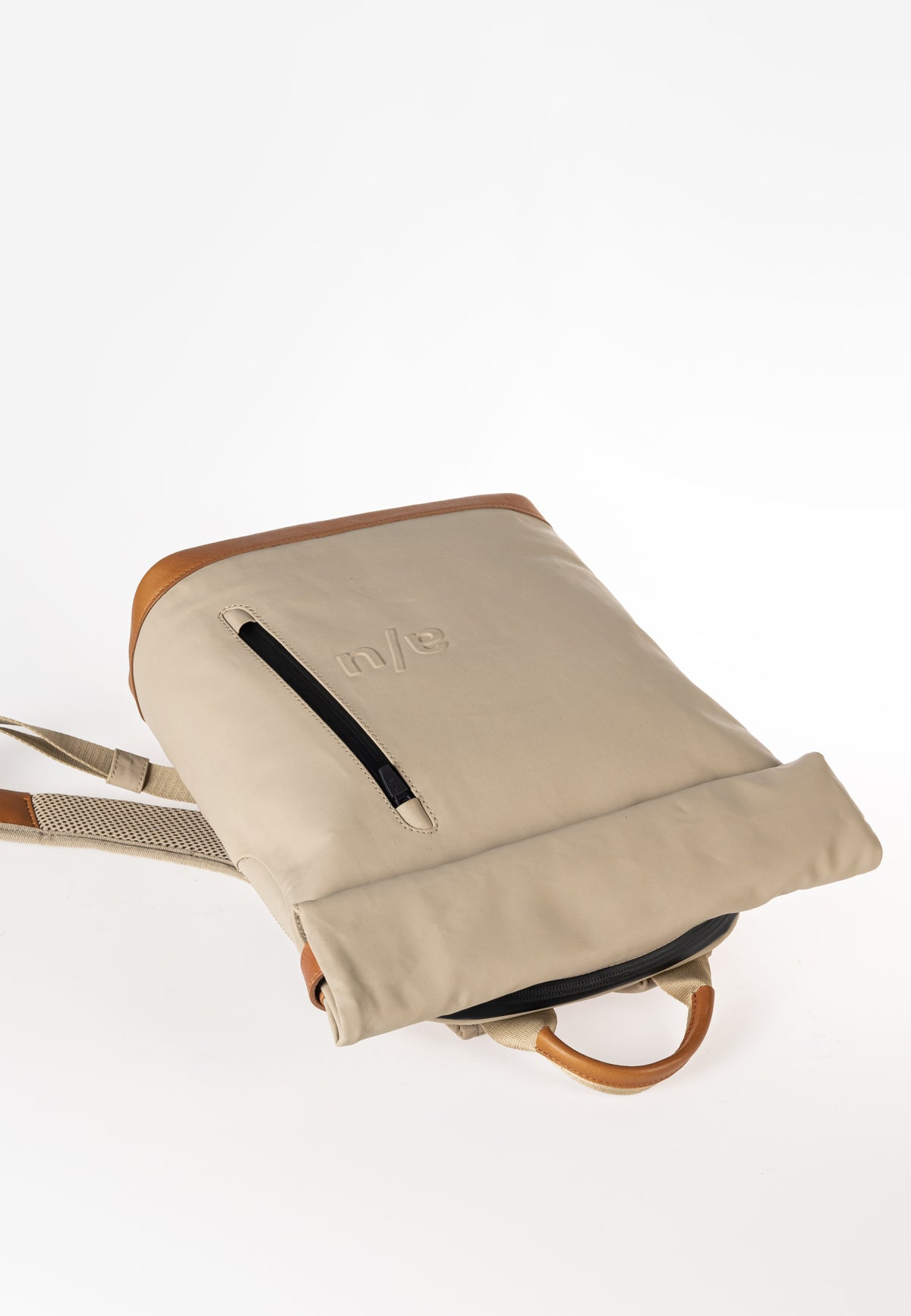 Wakayama Rucksack dust | Bildmaterial bereitgestellt von SHOES.PLEASE.