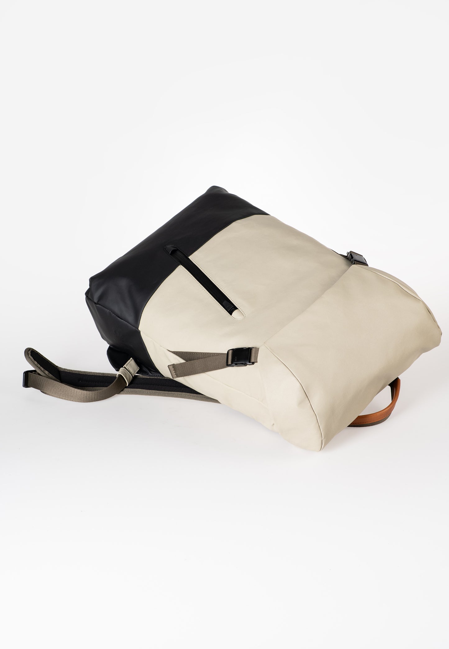 Niyodo RE Rucksack Japan RE dust | Bildmaterial bereitgestellt von SHOES.PLEASE.