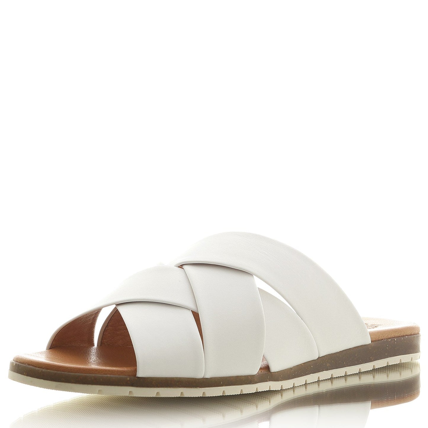 Berta 2 white | Bildmaterial bereitgestellt von SHOES.PLEASE.