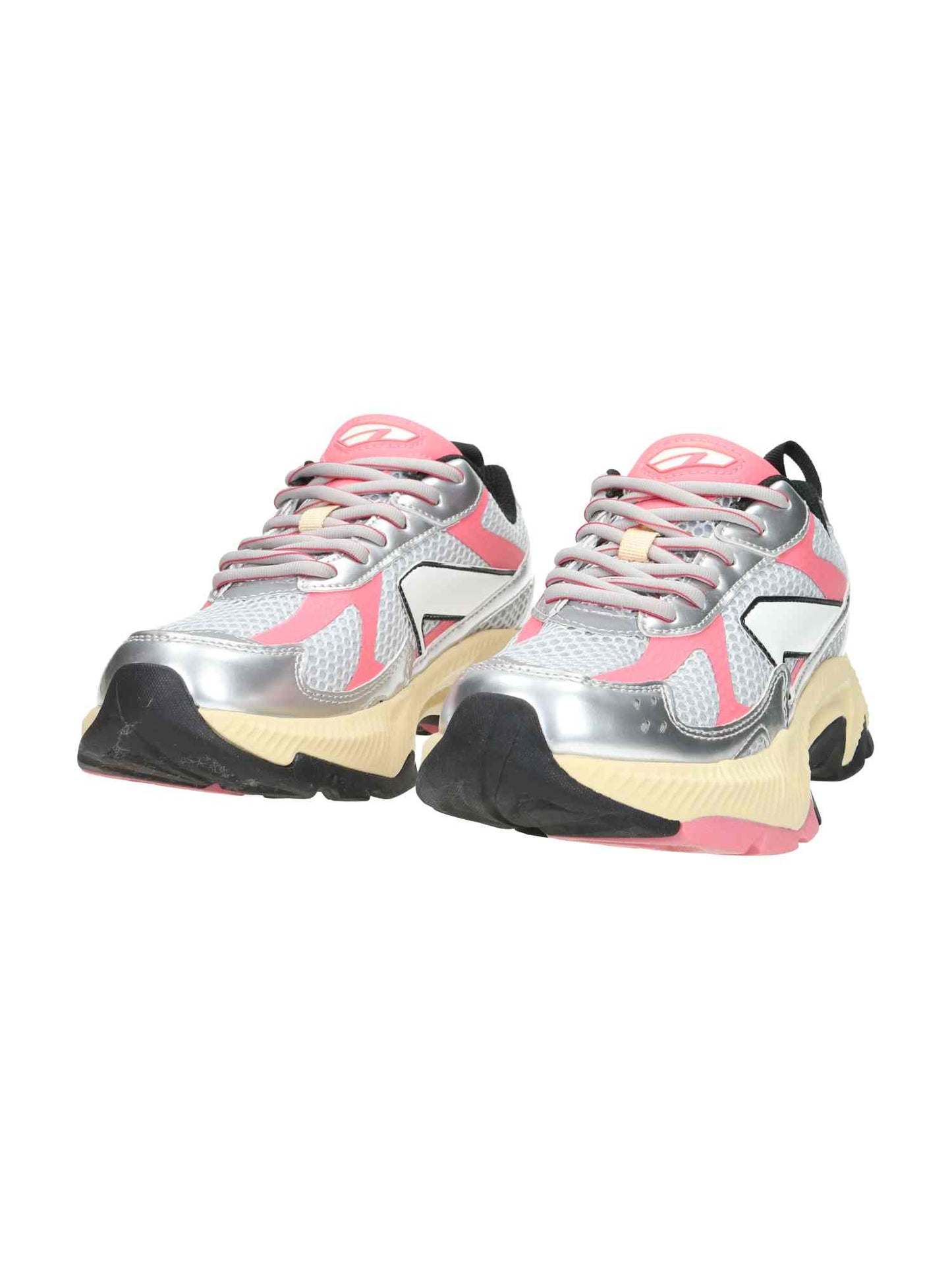 Forma Runner Pink Silver pink silver | Bildmaterial bereitgestellt von SHOES.PLEASE.