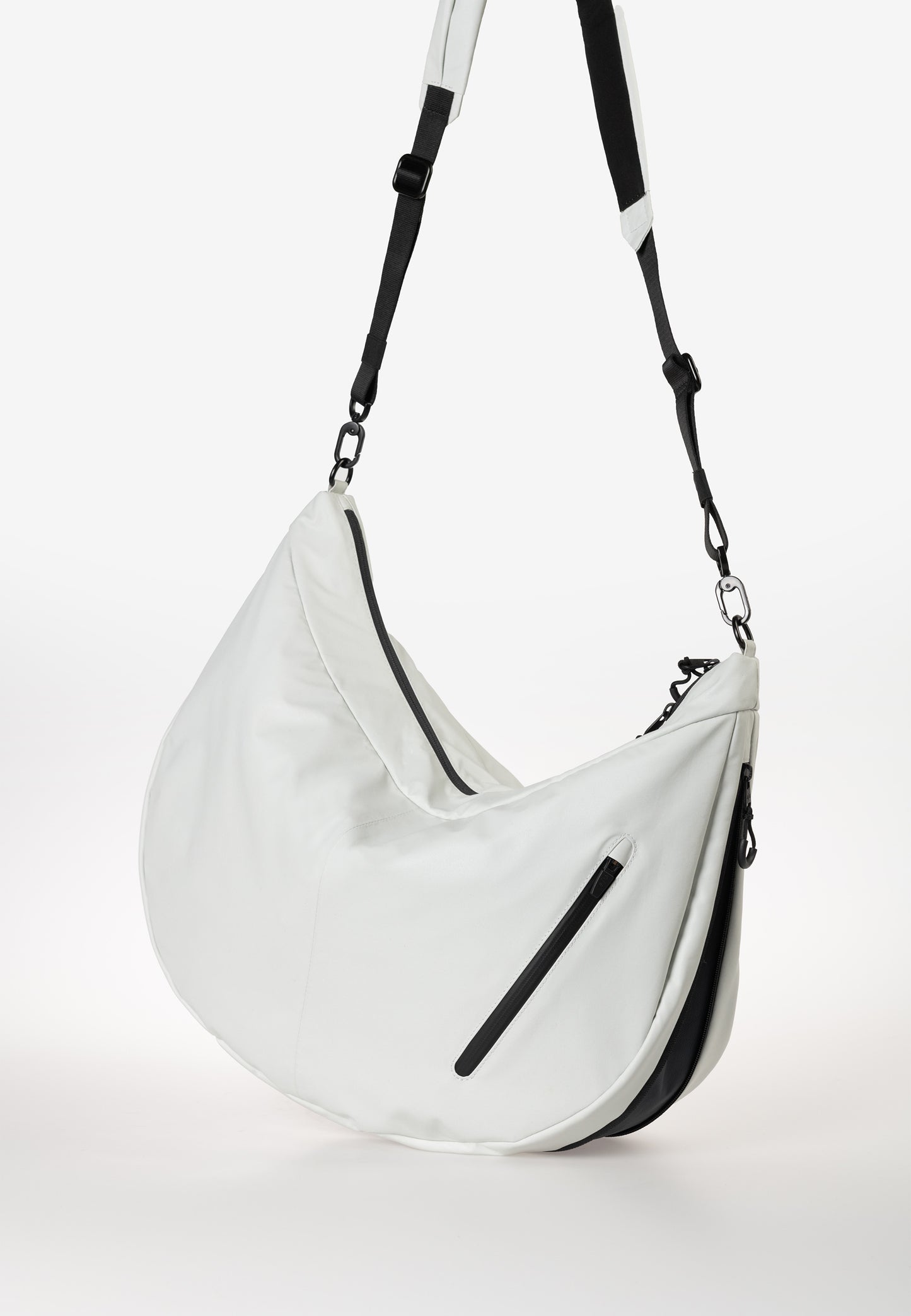 Miyagawa Halfmoon Bag Japan RE LITE cloud nine | Bildmaterial bereitgestellt von SHOES.PLEASE.