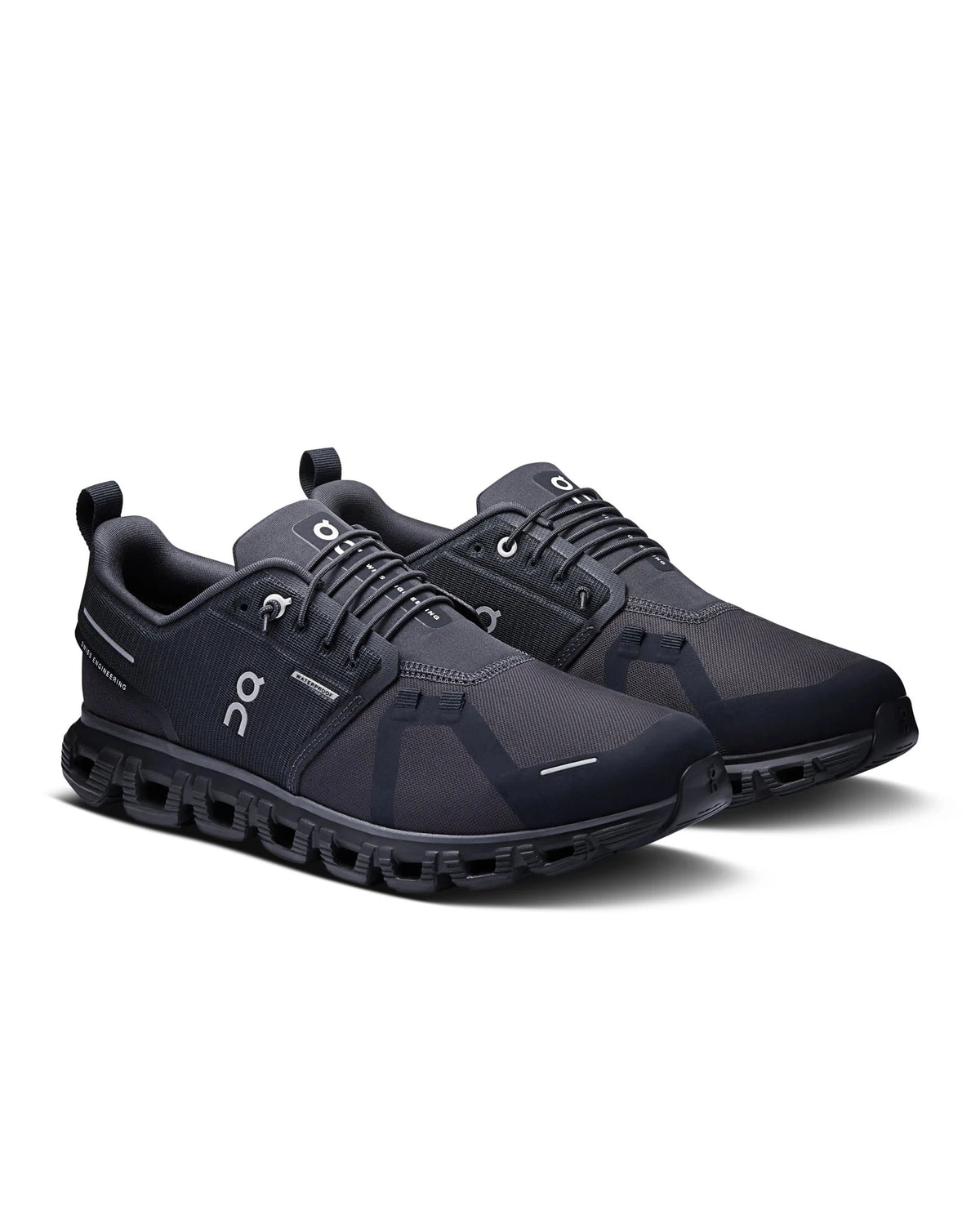 ON Schuhe Herren Cloud 6 WP M schwarz | Bildmaterial bereitgestellt von SHOES.PLEASE.