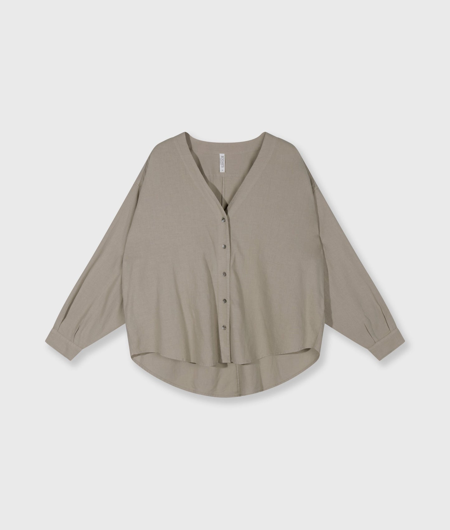 cotton linen blouse fog | Bildmaterial bereitgestellt von SHOES.PLEASE.