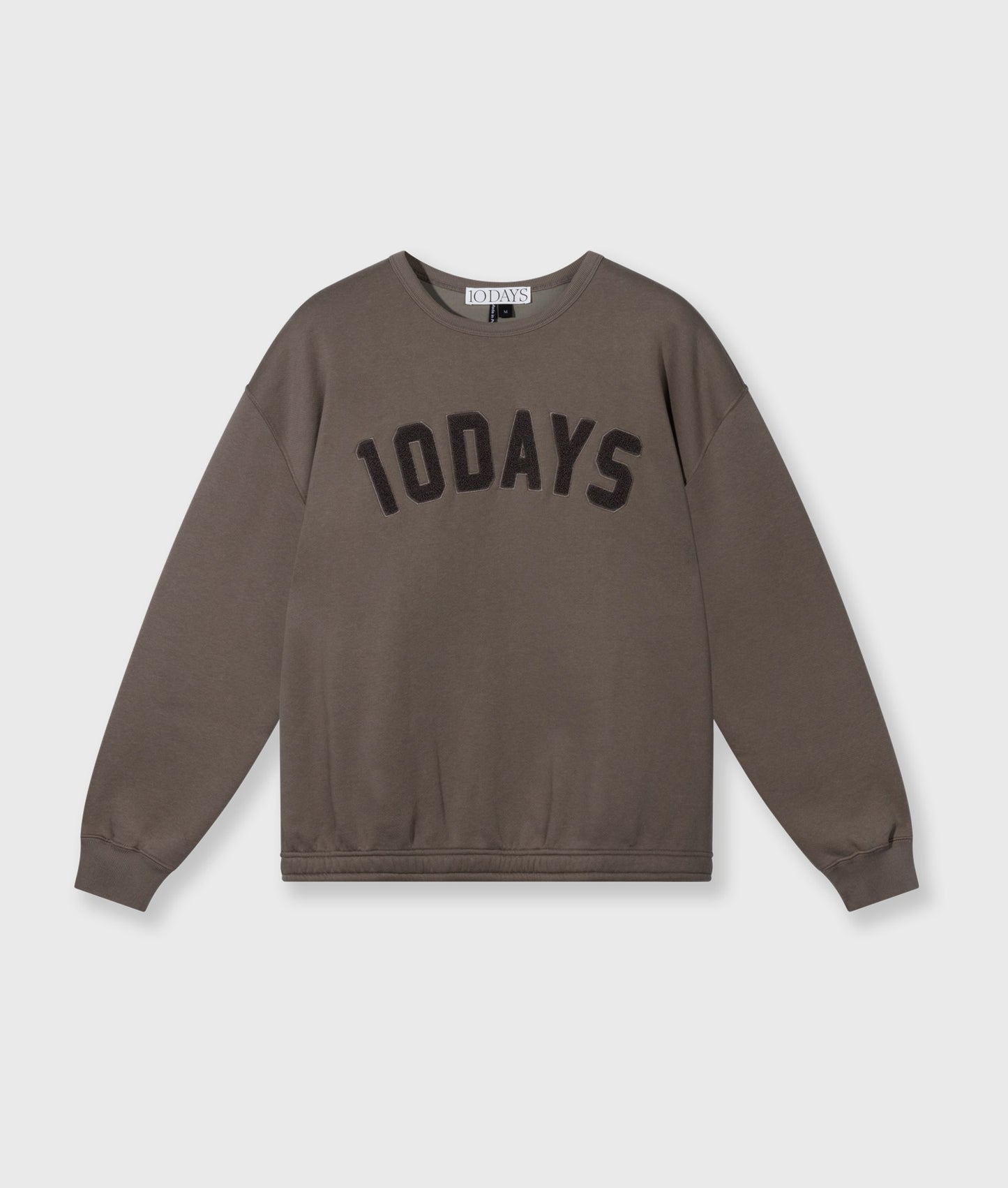 Statement Sweater moonrock | Bildmaterial bereitgestellt von SHOES.PLEASE.
