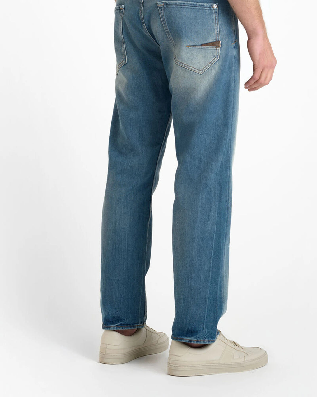 Homme JEAN WALTERS blue | Bildmaterial bereitgestellt von SHOES.PLEASE.