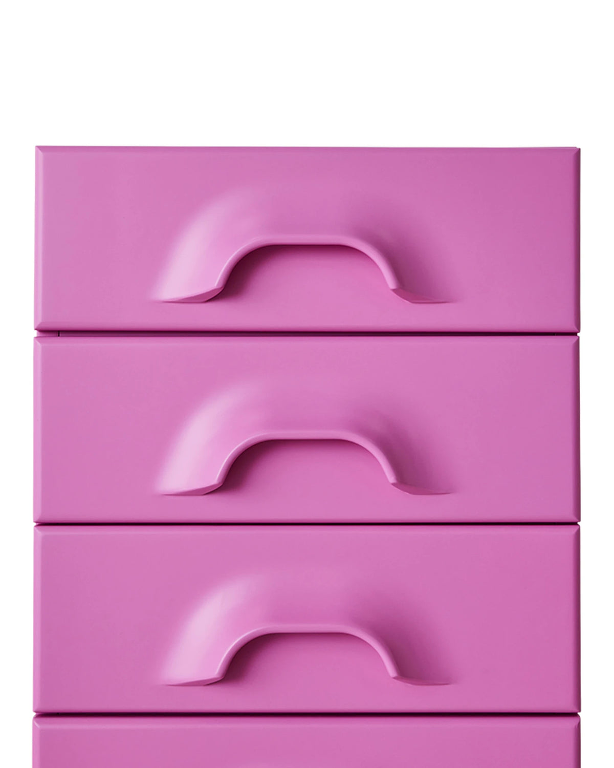 Chest of 8 drawers urban pink | Bildmaterial bereitgestellt von SHOES.PLEASE.