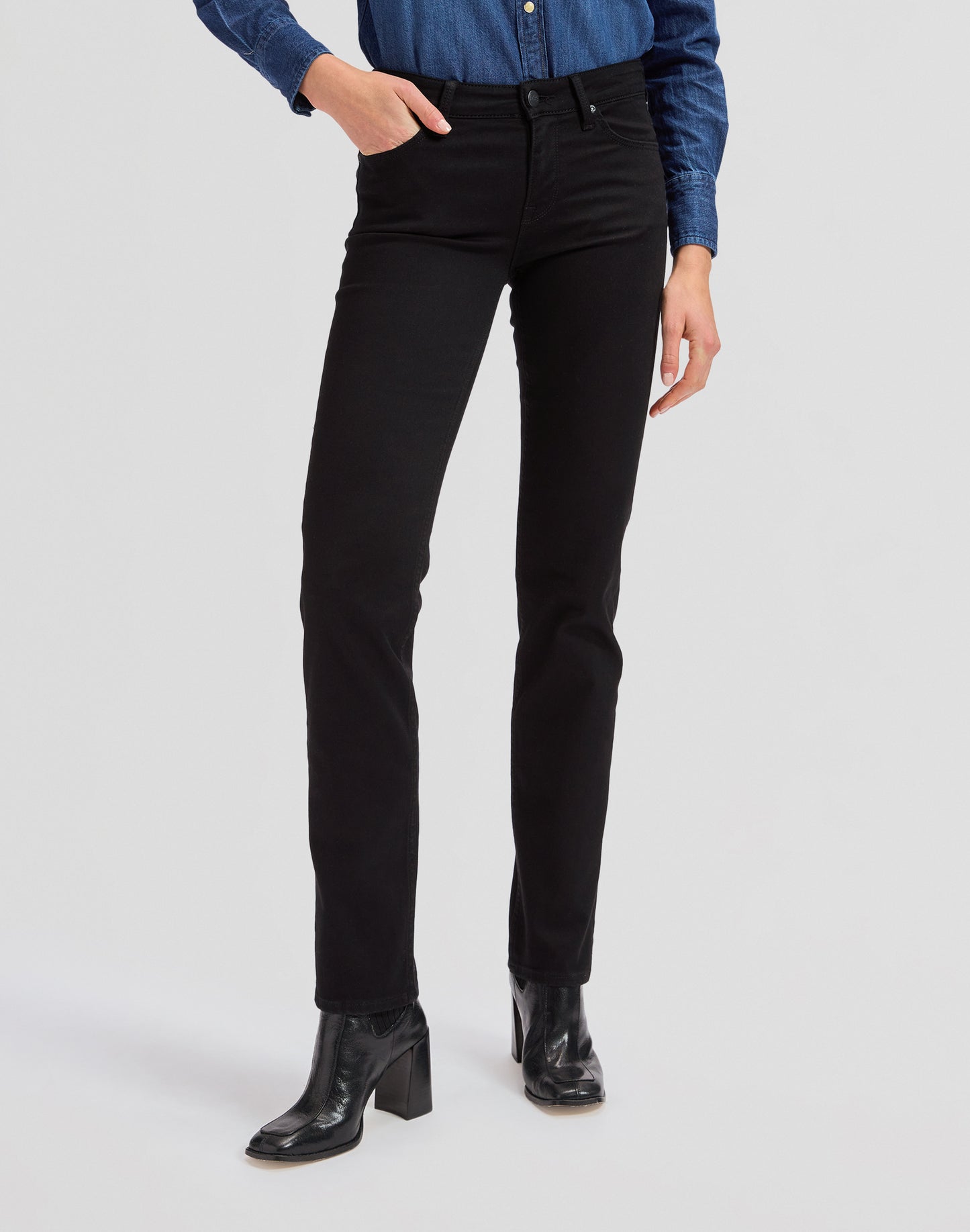 MARION black rinse | Bildmaterial bereitgestellt von SHOES.PLEASE.