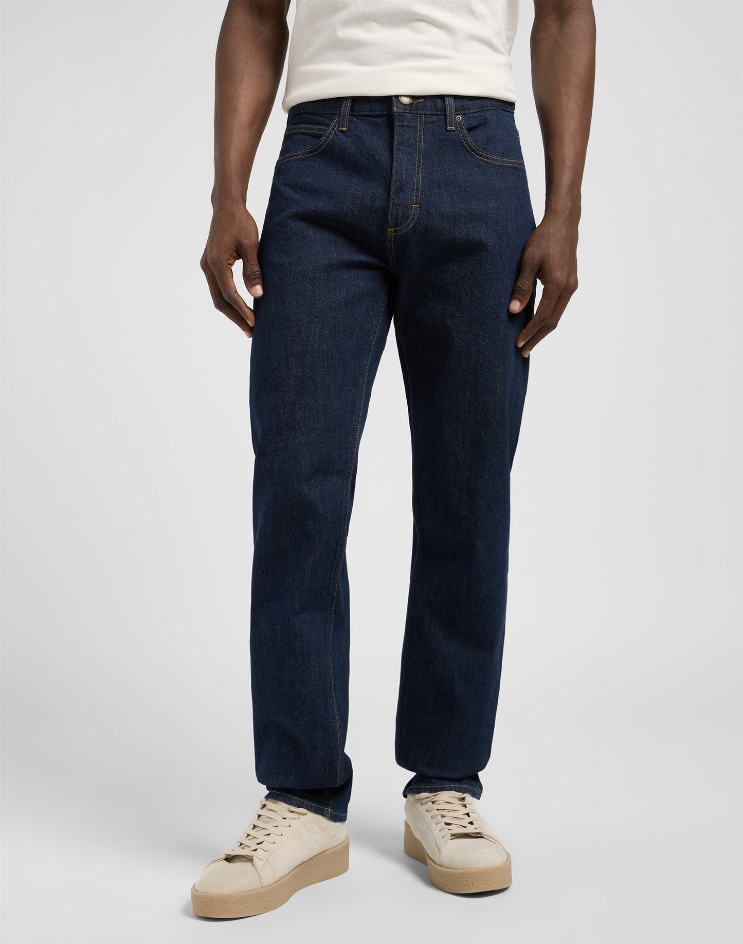 WEST xion | Bildmaterial bereitgestellt von SHOES.PLEASE.
