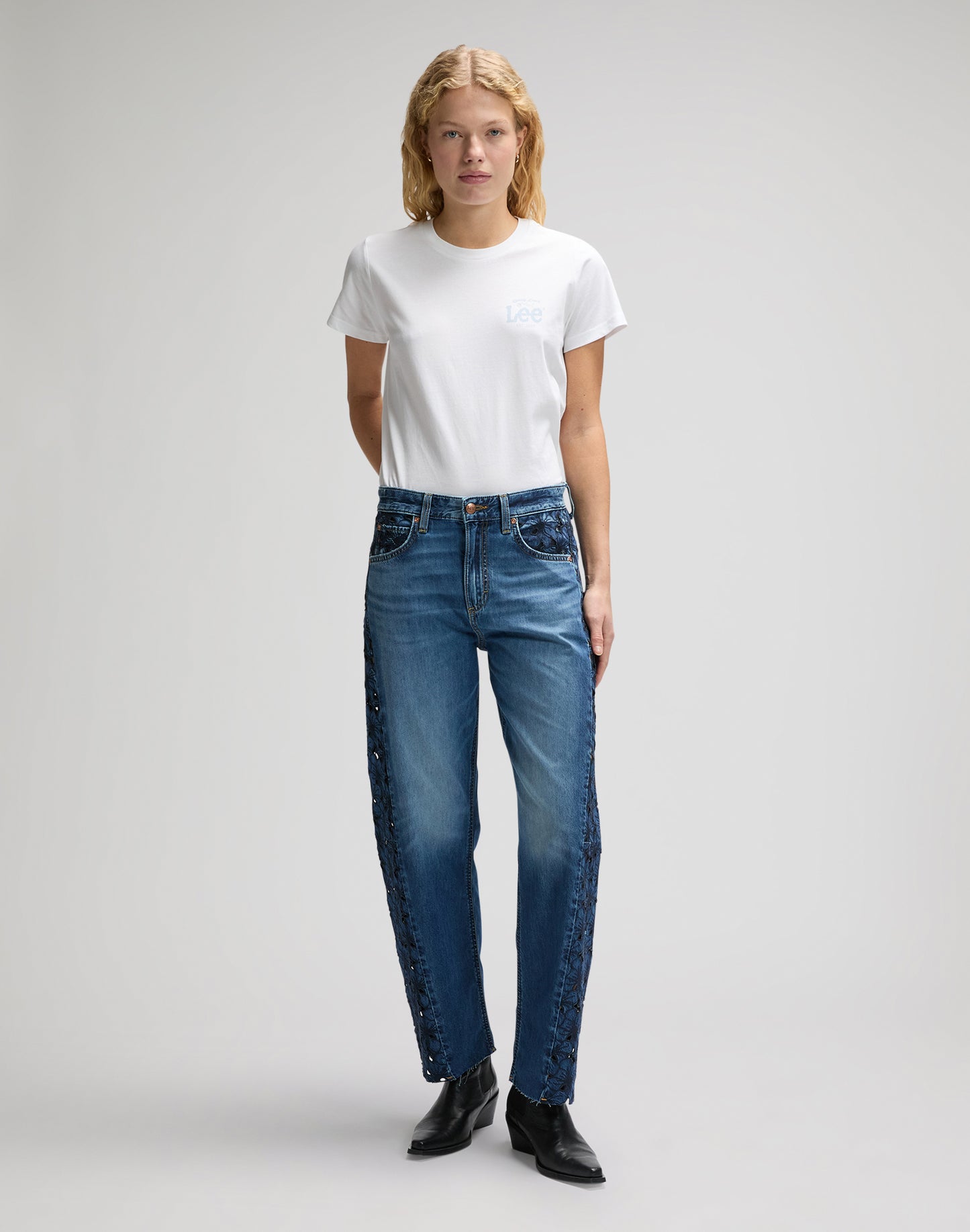 RIDER BARREL blue royalty | Bildmaterial bereitgestellt von SHOES.PLEASE.