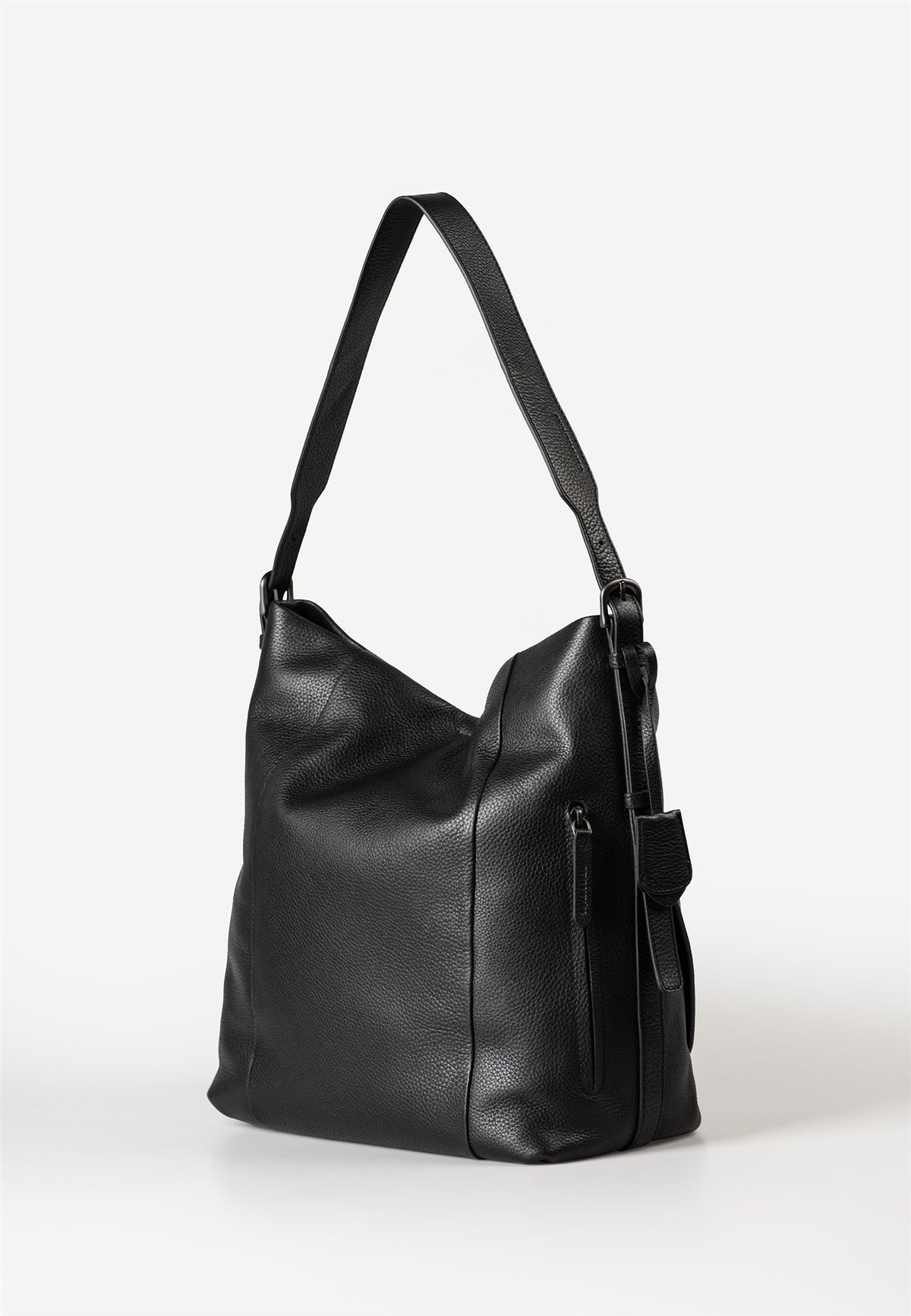 Ally Philocalists black dress | Bildmaterial bereitgestellt von SHOES.PLEASE.